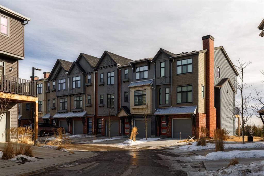 74 Spring Willow Close Sw, Calgary, AB - Outdoor With Balcony With Facade