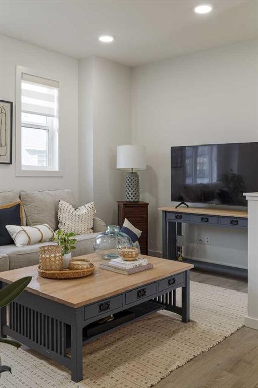 74 Spring Willow Close Sw, Calgary, AB - Indoor Photo Showing Other Room