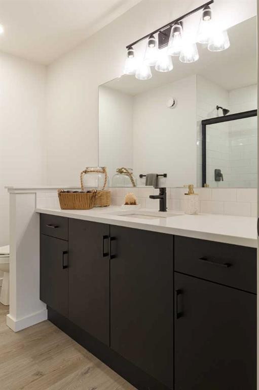 74 Spring Willow Close Sw, Calgary, AB - Indoor Photo Showing Bathroom