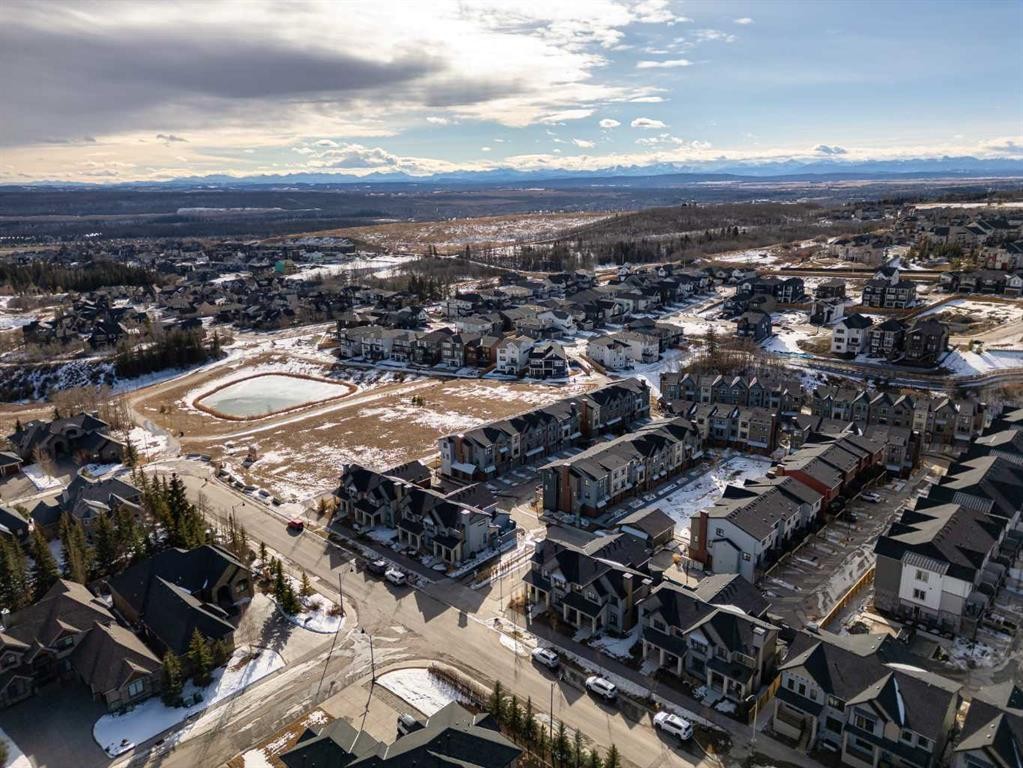 74 Spring Willow Close Sw, Calgary, AB - Outdoor With View