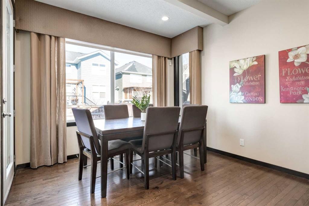 80 Auburn Springs Boulevard Se, Calgary, AB - Indoor Photo Showing Dining Room