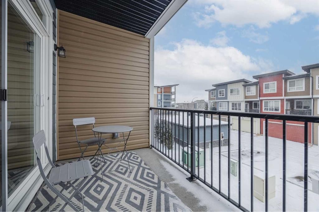 210-25 Walgrove Walk Se, Calgary, AB - Outdoor With Exterior