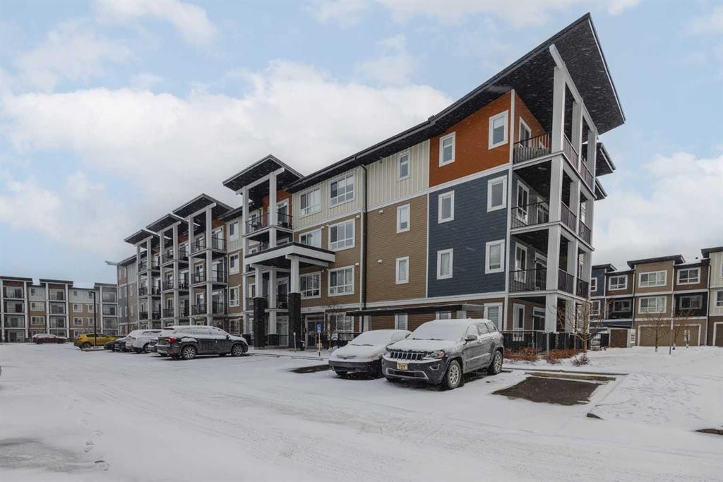 210-25 Walgrove Walk Se, Calgary, AB - Outdoor With Facade