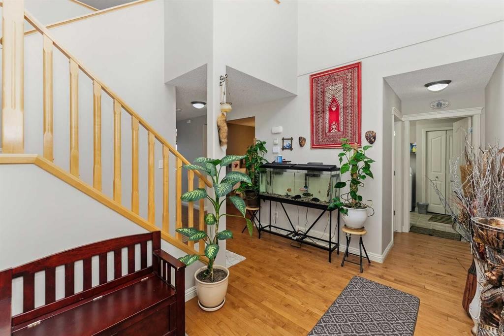 50 Panamount View Nw, Calgary, AB - Indoor Photo Showing Other Room