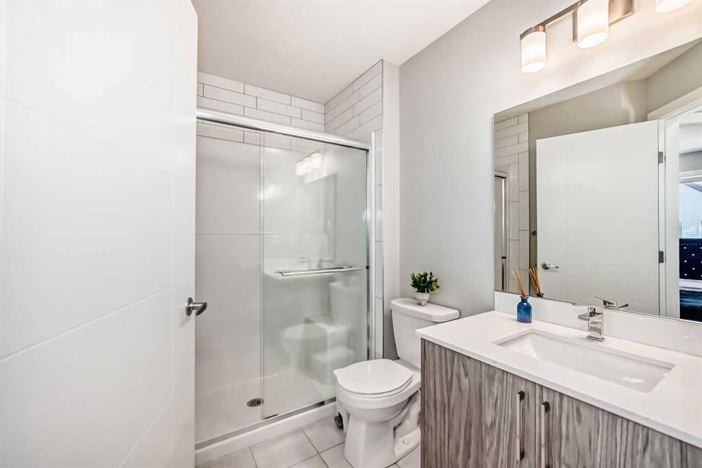 413 Skyview Ranch Circle Ne, Calgary, AB - Indoor Photo Showing Bathroom