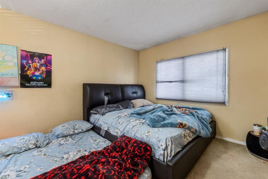 48 Falton Way Ne, Calgary, AB - Indoor Photo Showing Bedroom