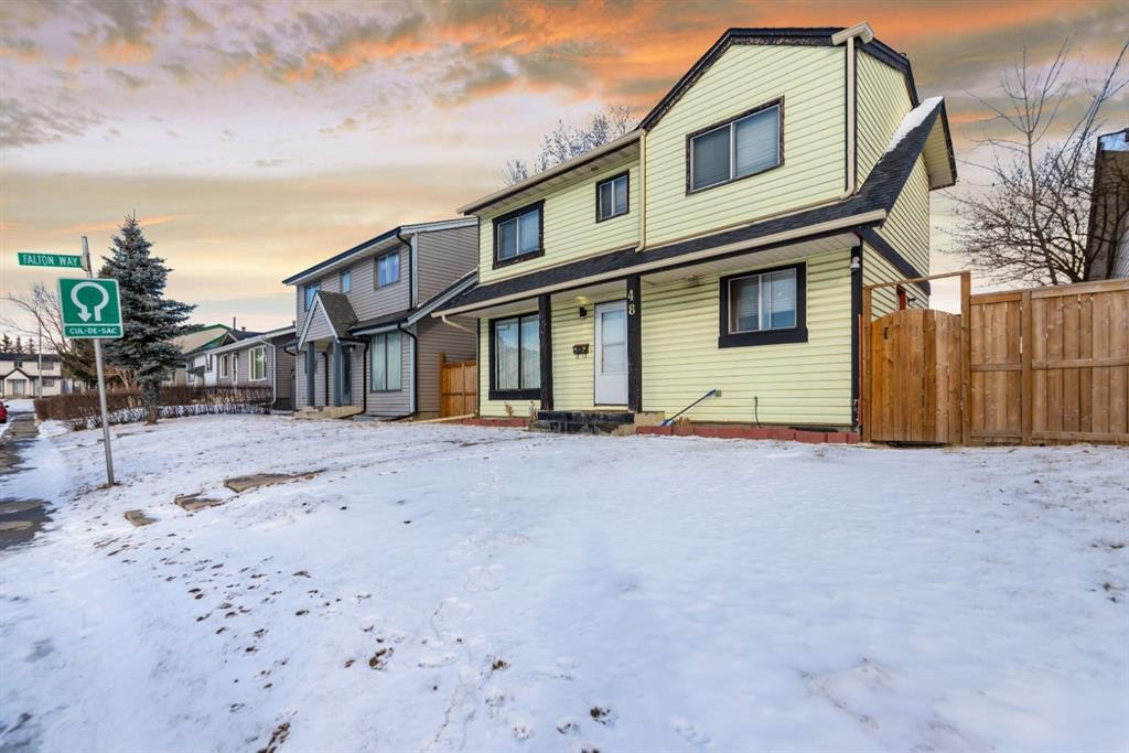 48 Falton Way Ne, Calgary, AB - Outdoor