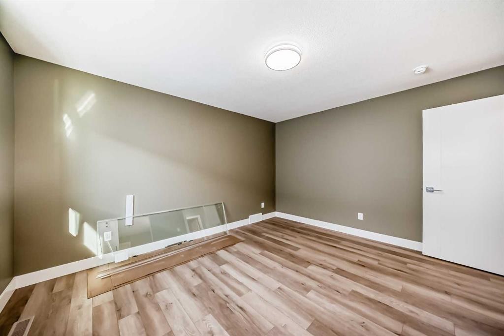 2017 30 Avenue, Nanton, AB - Indoor Photo Showing Other Room