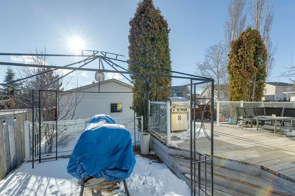 175 Rivercrest Close Se, Calgary, AB