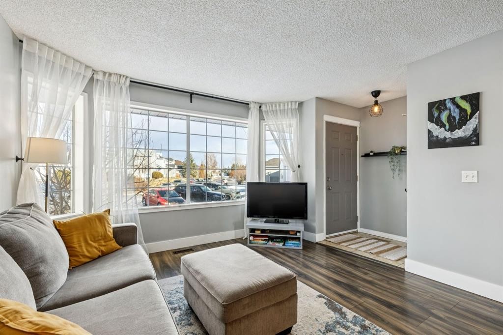 175 Rivercrest Close Se, Calgary, AB