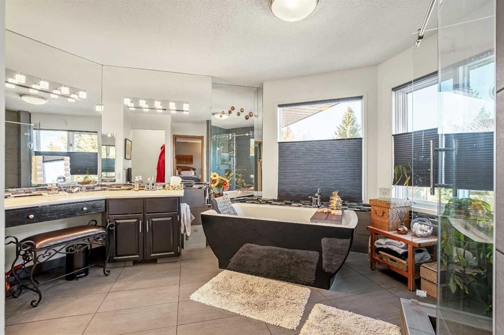 135 Canter Place Sw, Calgary, AB - Indoor