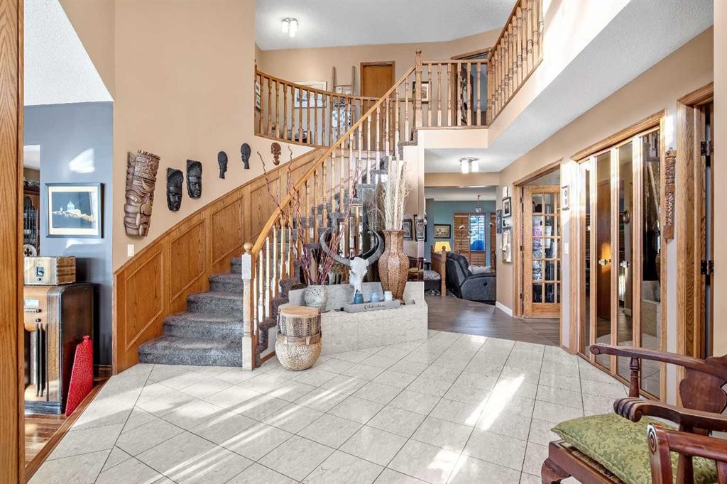 135 Canter Place Sw, Calgary, AB - Indoor Photo Showing Other Room