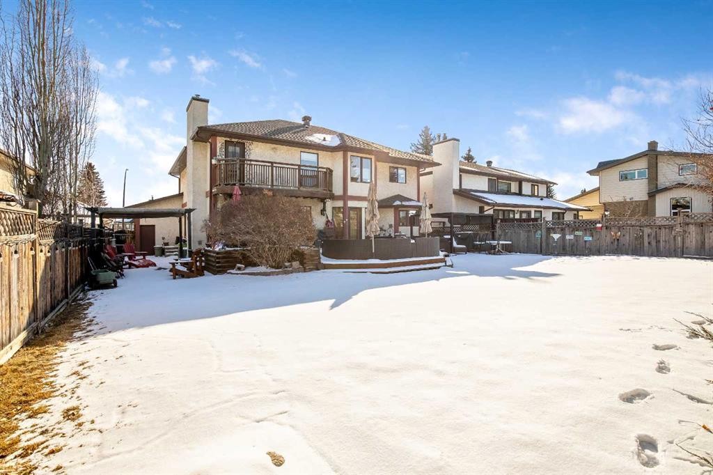 135 Canter Place Sw, Calgary, AB - Outdoor