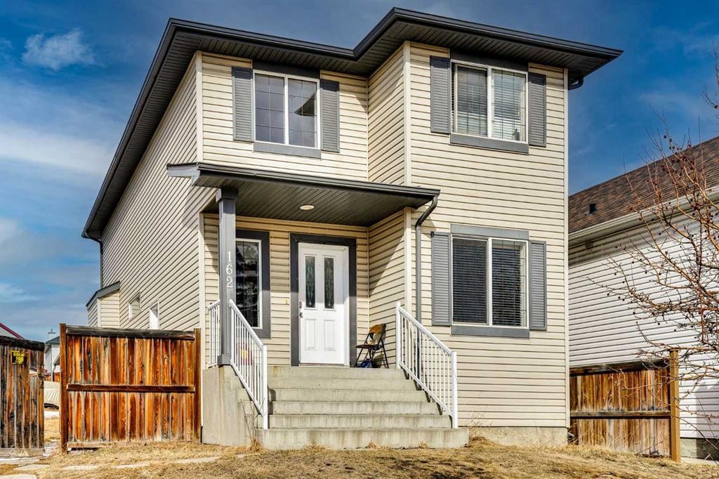 162 Taradale Drive Ne, Calgary, AB - Outdoor