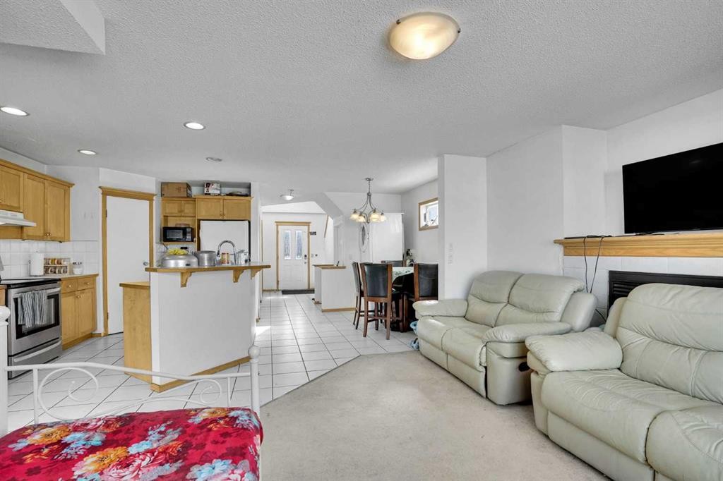 162 Taradale Drive Ne, Calgary, AB - Indoor