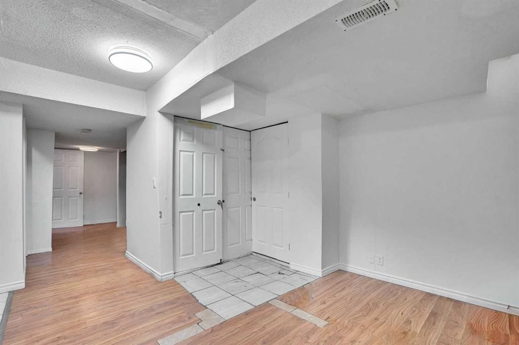 162 Taradale Drive Ne, Calgary, AB - Indoor Photo Showing Other Room