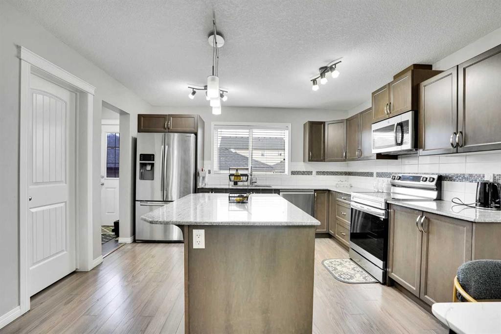44 Skyview Ranch Lane Ne, Calgary, AB - Indoor Photo Showing Kitchen With Stainless Steel Kitchen With Upgraded Kitchen