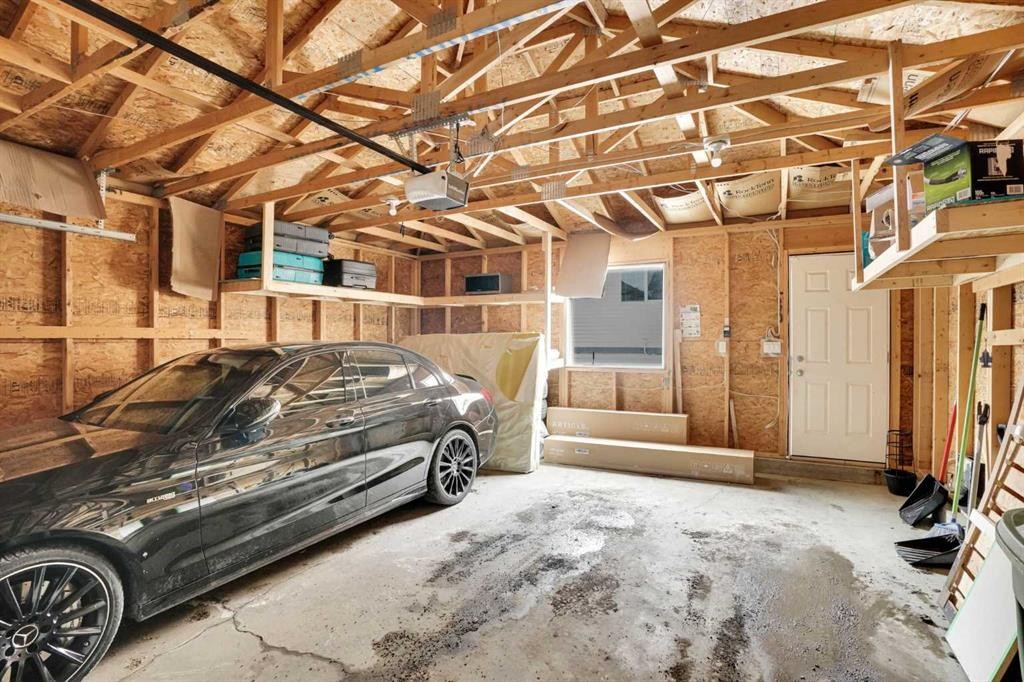 44 Skyview Ranch Lane Ne, Calgary, AB - Indoor Photo Showing Garage