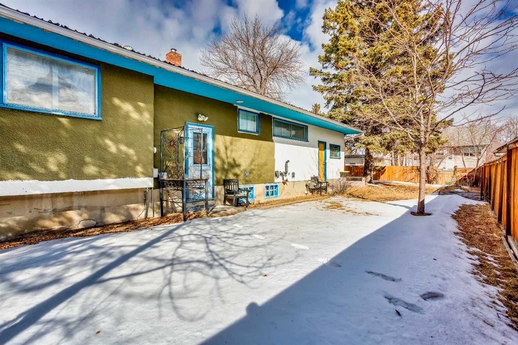 2940 Toronto Crescent Nw, Calgary, AB - Outdoor