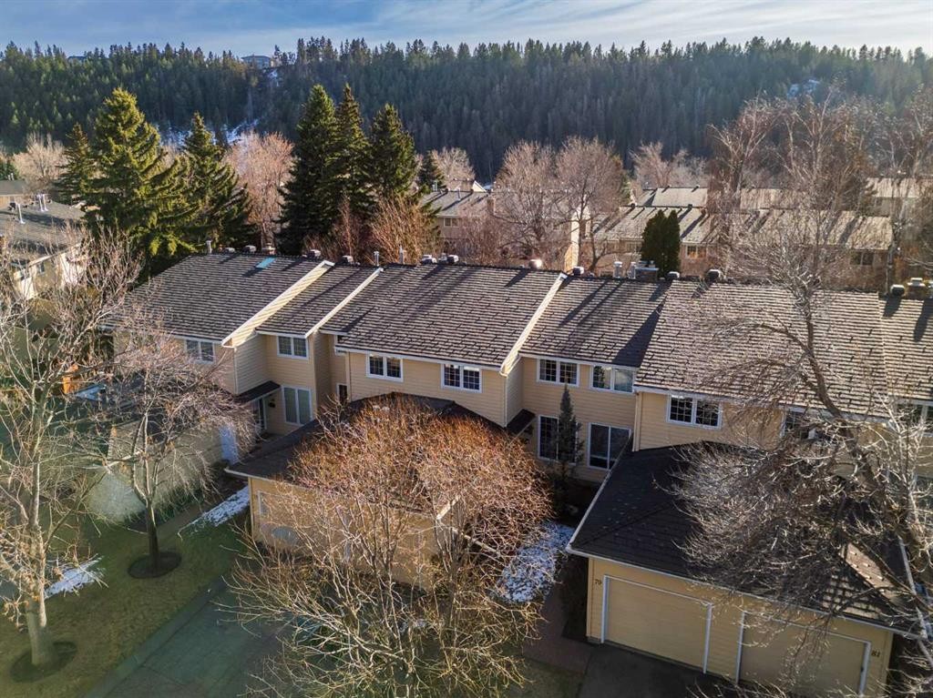 77 Point Drive Nw, Calgary, AB - Outdoor With View