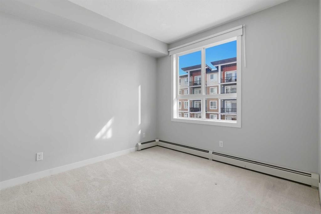 213-20 Walgrove Walk Se, Calgary, AB - Indoor Photo Showing Other Room
