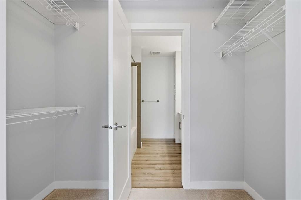 213-20 Walgrove Walk Se, Calgary, AB - Indoor With Storage