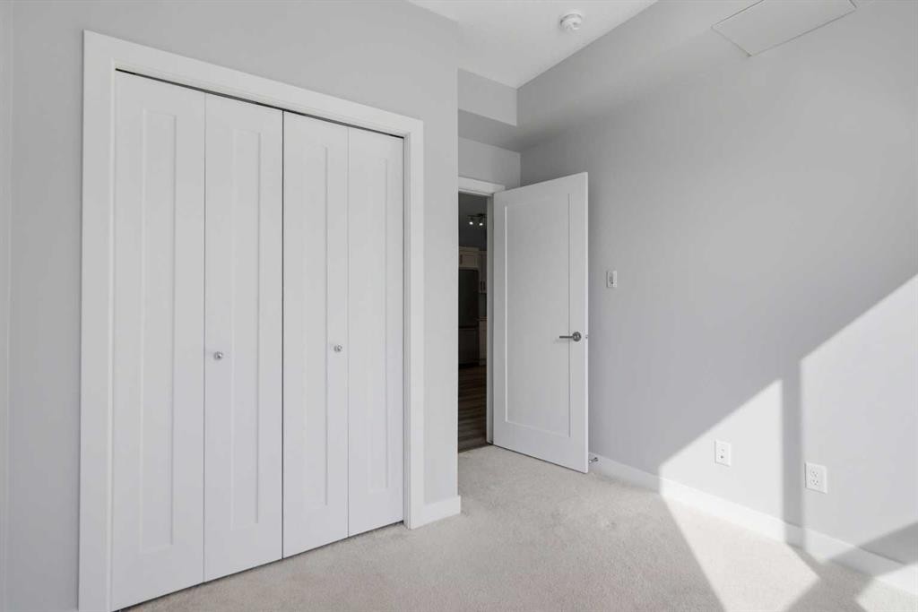 213-20 Walgrove Walk Se, Calgary, AB - Indoor