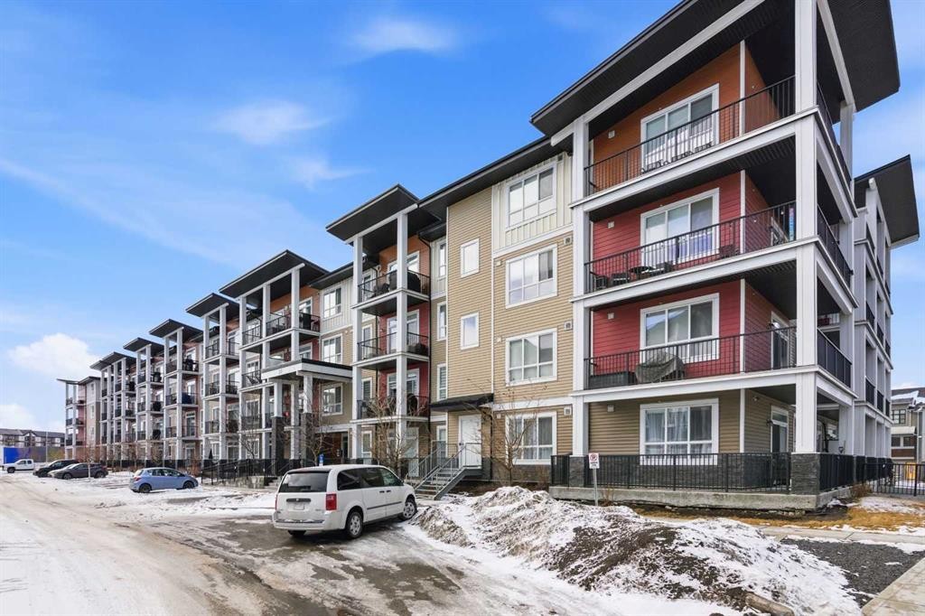 213-20 Walgrove Walk Se, Calgary, AB - Outdoor With Balcony With Facade