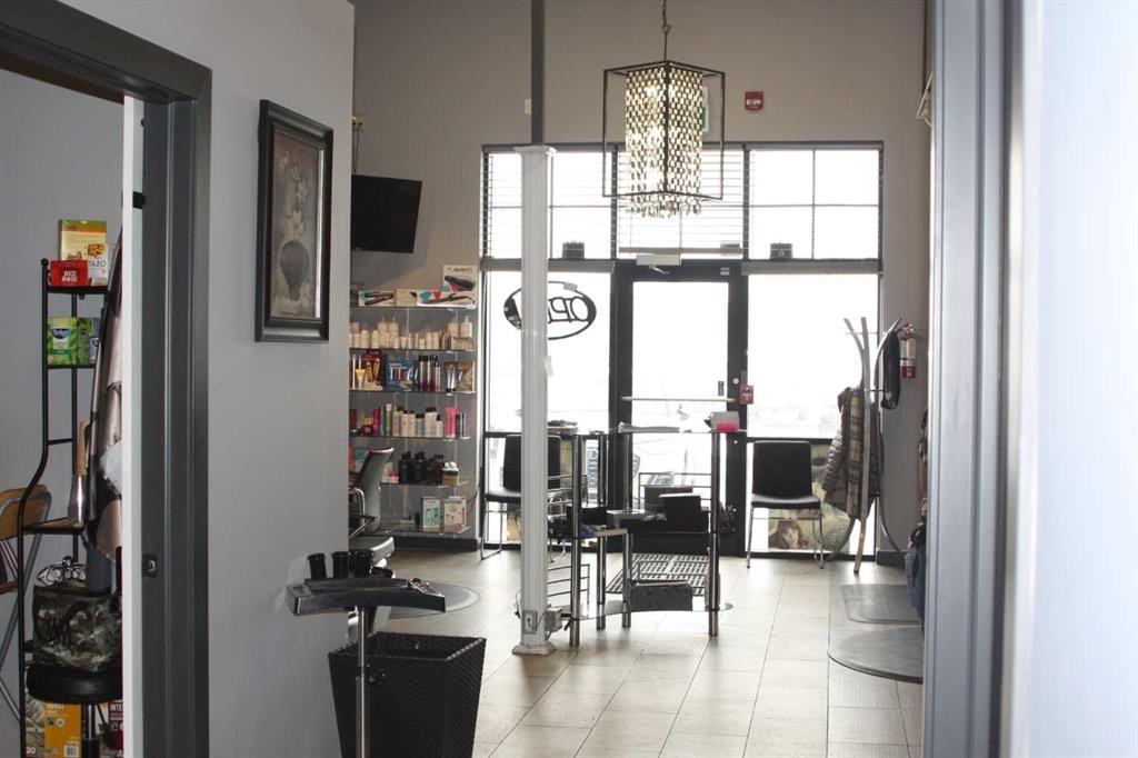 31 Bow Street Common, Cochrane, AB