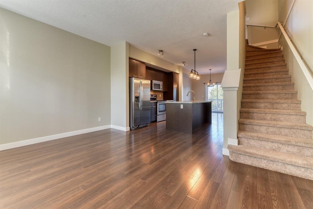 333 Silverado Common Sw, Calgary, AB - Indoor