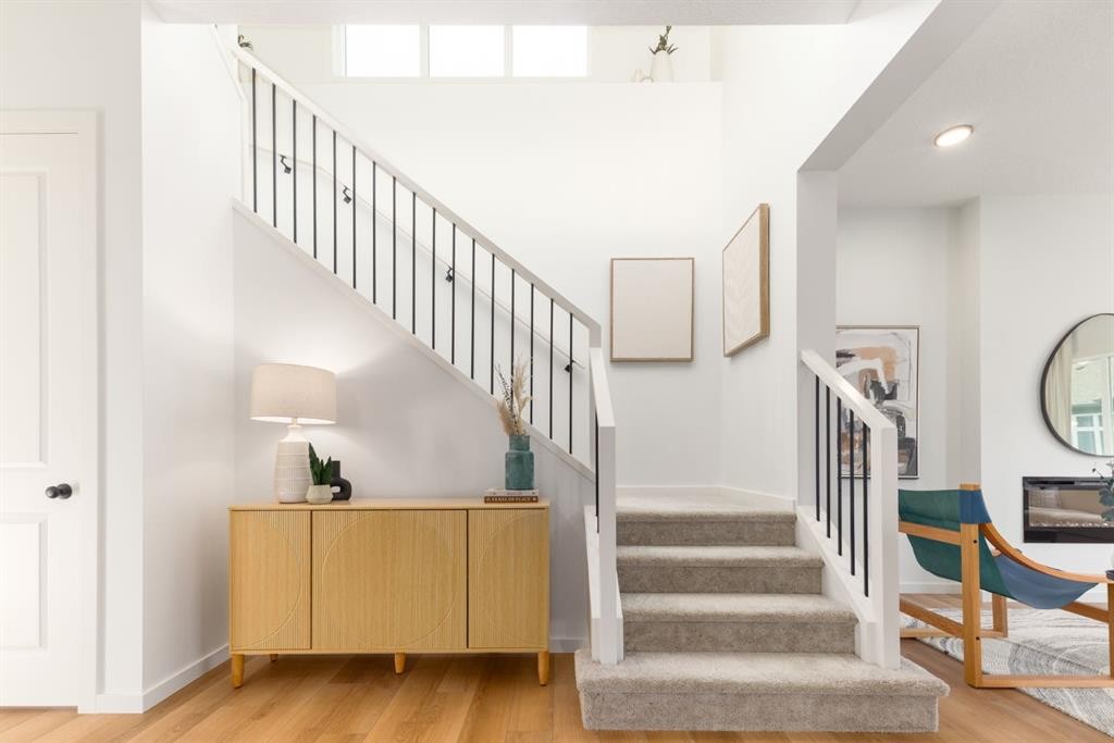 80 Creekside Path Sw, Calgary, AB - Indoor Photo Showing Other Room