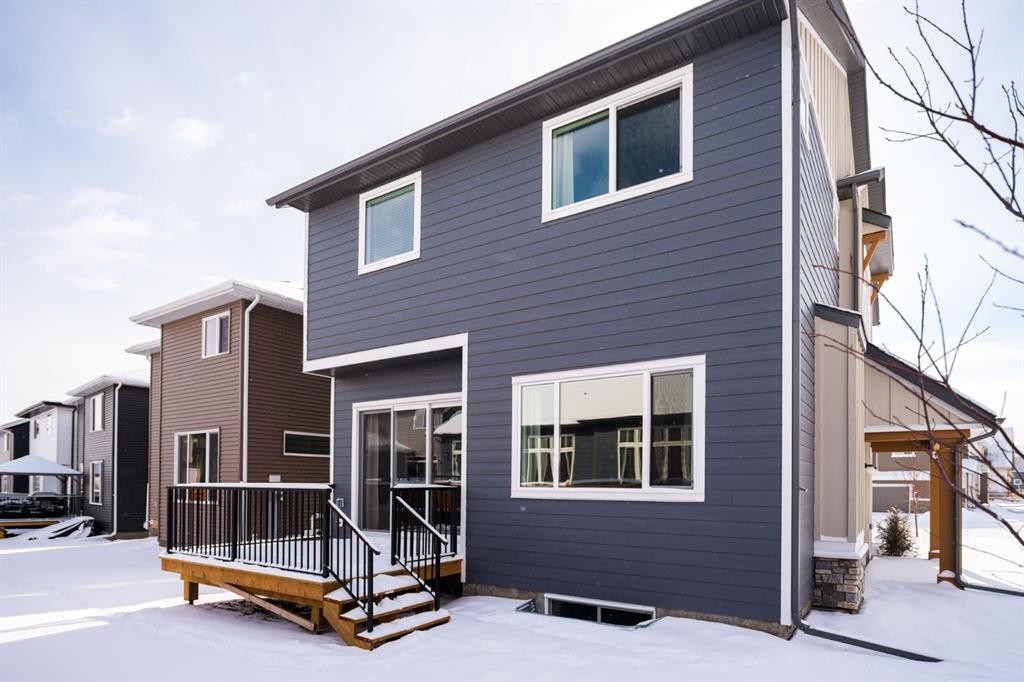 80 Creekside Path Sw, Calgary, AB - Outdoor With Exterior