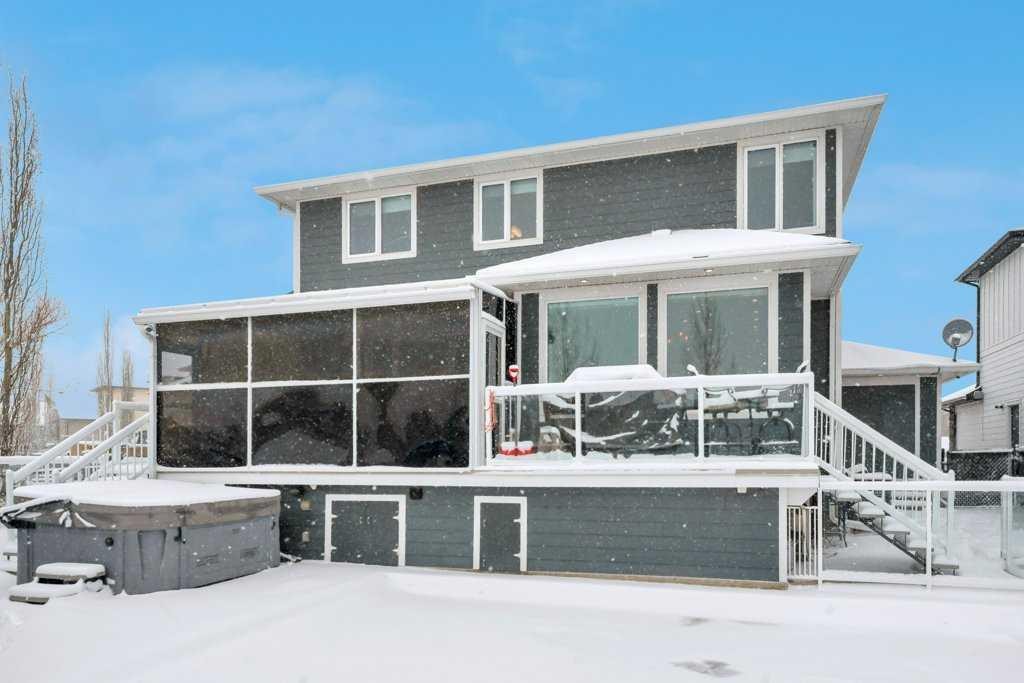 392 Rainbow Falls Way, Chestermere, AB - Outdoor