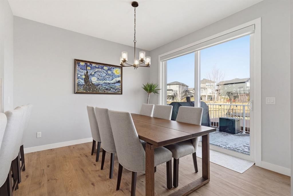117 Ranchers View, Okotoks, AB - Indoor Photo Showing Dining Room