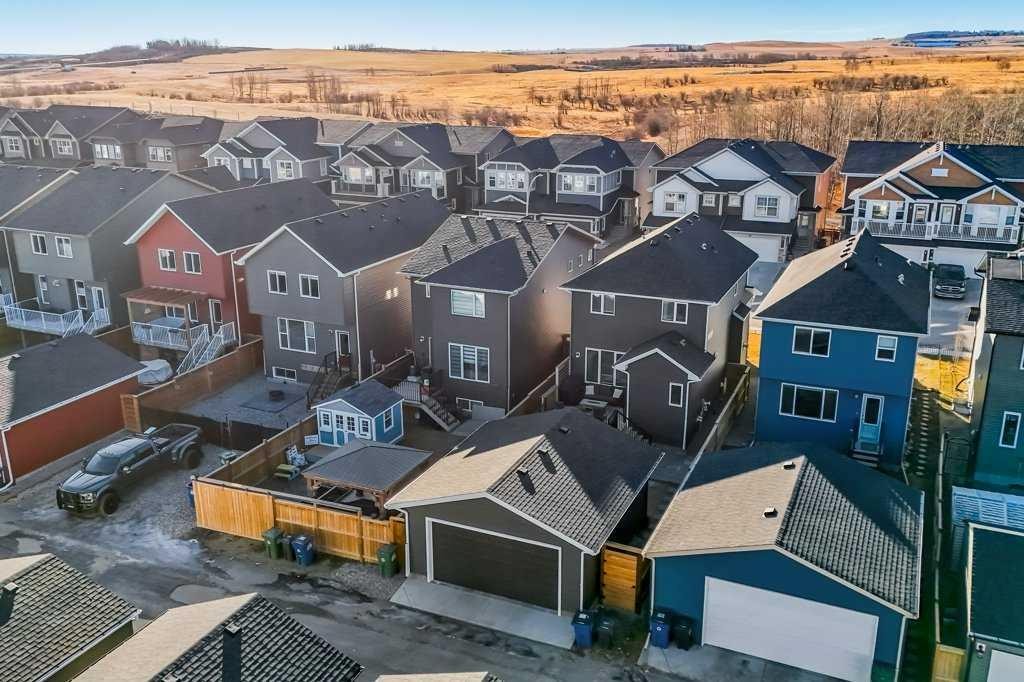 92 Fireside Crescent, Cochrane, AB - Outdoor