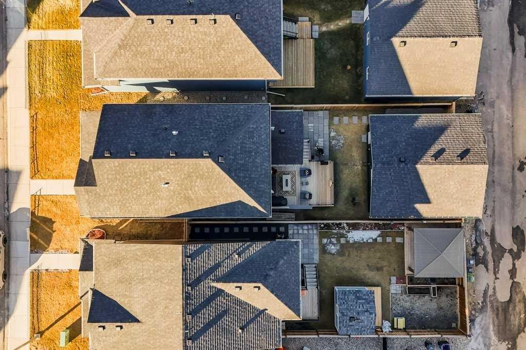 92 Fireside Crescent, Cochrane, AB - Outdoor