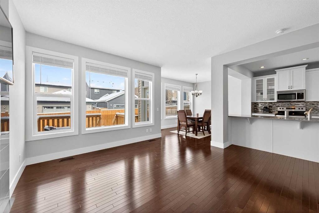 14 Evansfield Road Nw, Calgary, AB - Indoor