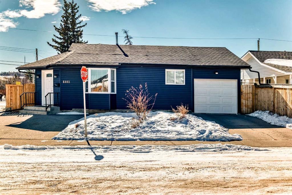 6403 35 Avenue Nw, Calgary, AB - Outdoor