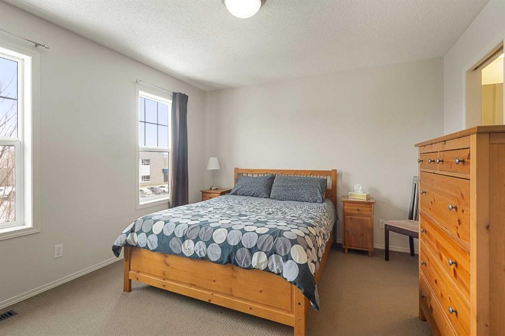 41 Silverado Saddle Avenue Sw, Calgary, AB - Indoor Photo Showing Bedroom