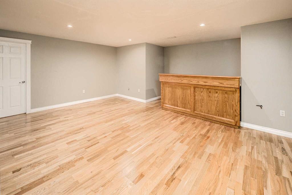 110 Hampstead Rise Nw, Calgary, AB - Indoor Photo Showing Other Room