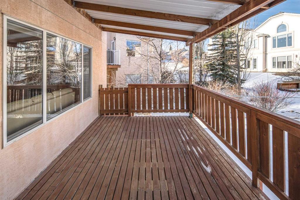 110 Hampstead Rise Nw, Calgary, AB - Outdoor With Exterior