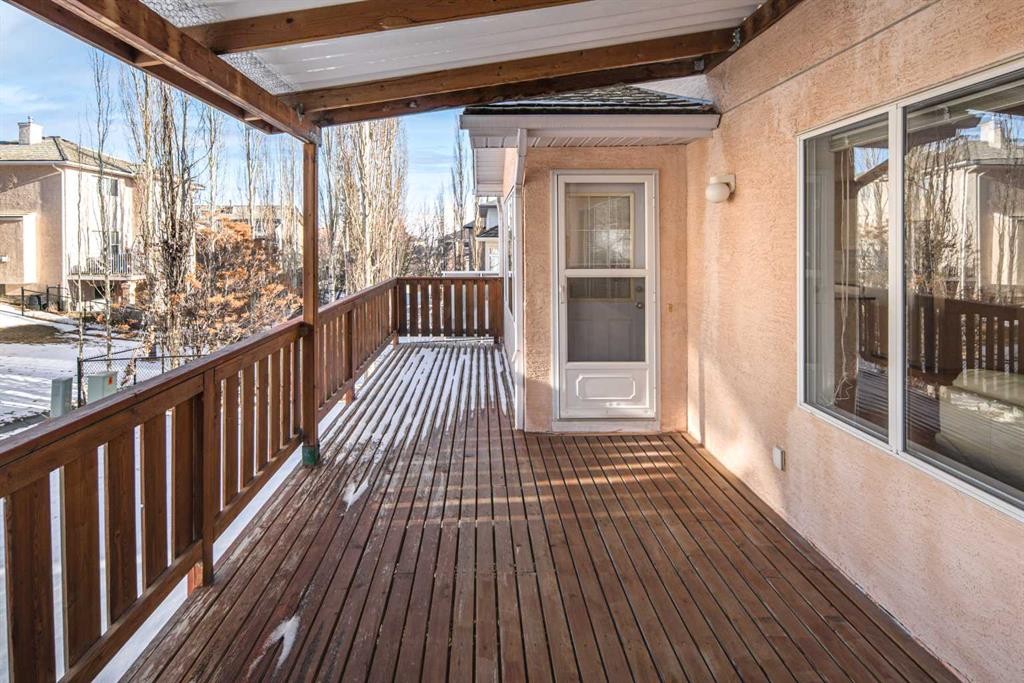 110 Hampstead Rise Nw, Calgary, AB - Outdoor With Deck Patio Veranda With Exterior