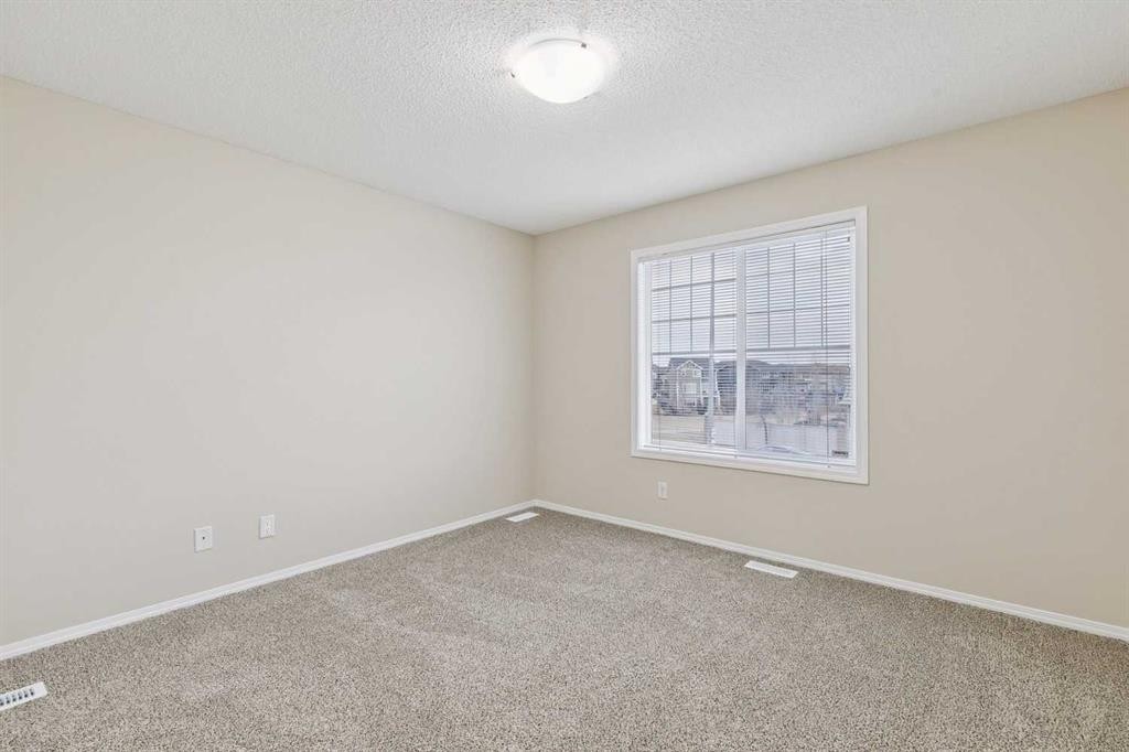 475 Cimarron Boulevard, Okotoks, AB - Indoor Photo Showing Other Room