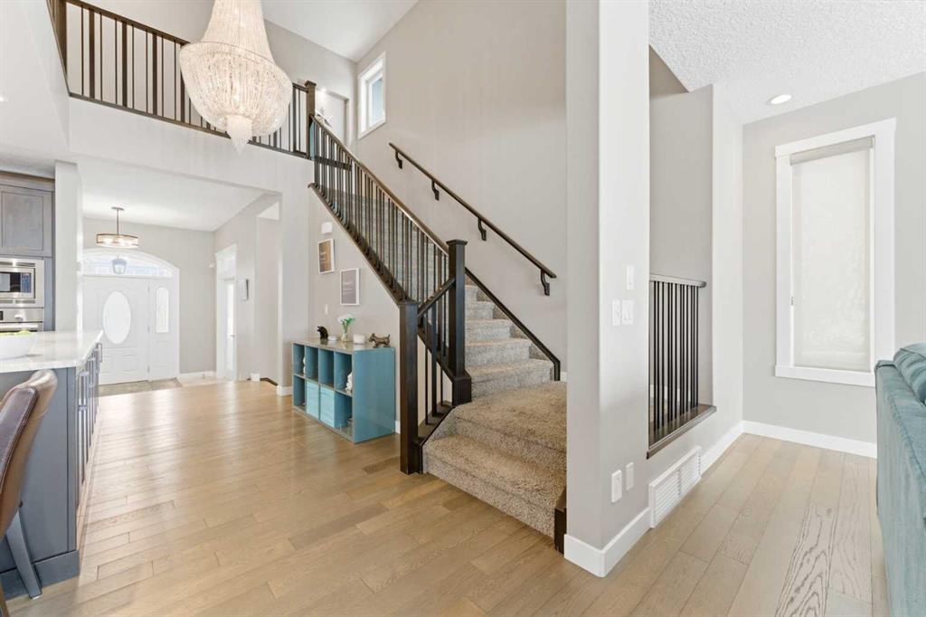 187 Cranarch Circle Se, Calgary, AB - Indoor Photo Showing Other Room