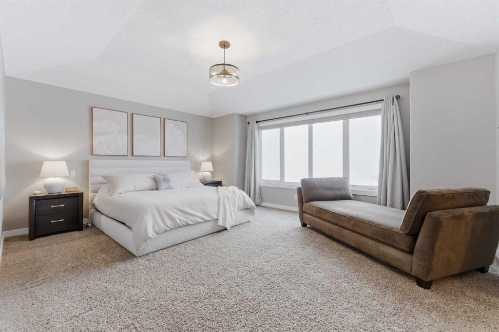 187 Cranarch Circle Se, Calgary, AB - Indoor Photo Showing Bedroom