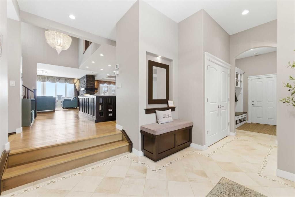 187 Cranarch Circle Se, Calgary, AB - Indoor Photo Showing Other Room