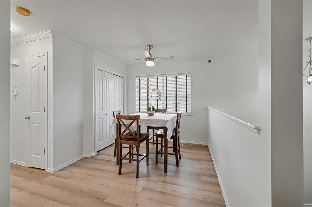 1409 Strathcona Way, Strathmore, AB - Indoor Photo Showing Dining Room