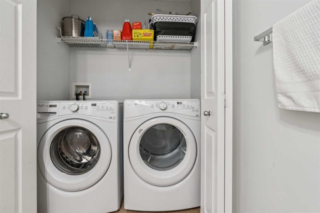 85 Silverado Range View Sw, Calgary, AB - Indoor Photo Showing Laundry Room