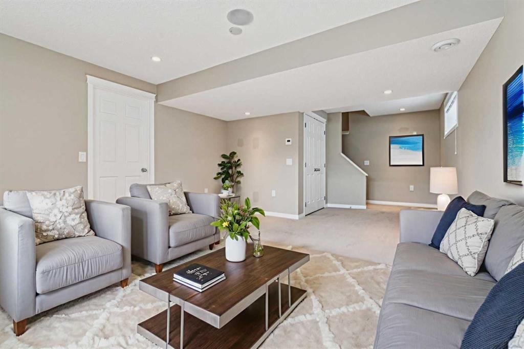 85 Silverado Range View Sw, Calgary, AB - Indoor Photo Showing Living Room
