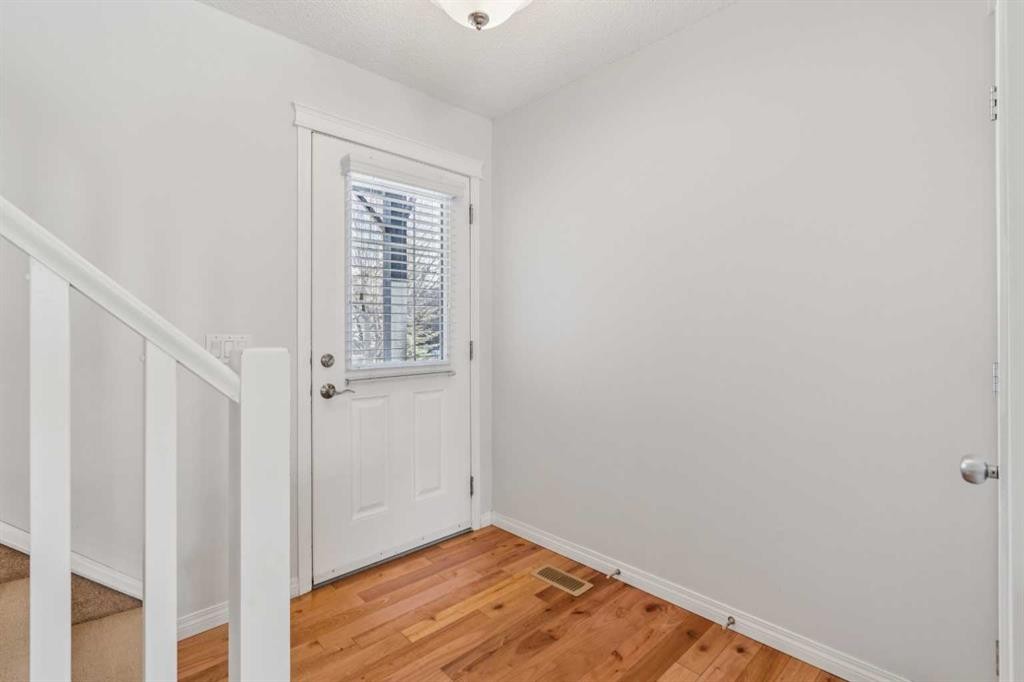 85 Silverado Range View Sw, Calgary, AB - Indoor Photo Showing Other Room